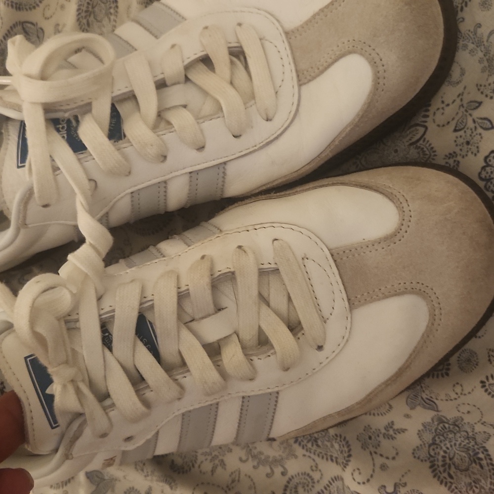 Adidas Samba White and Light Gray Shoes - Picture 2 of 5